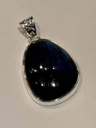 Stor flott Labradoritt i 925 sølv, str. 30x24 med flott fargespill