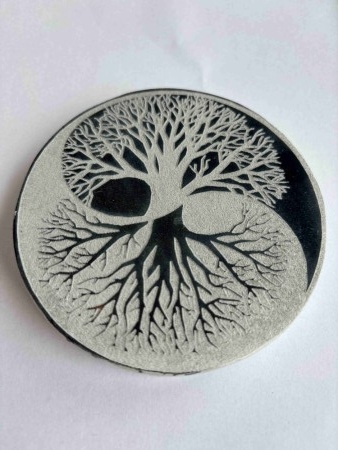 10 cm plate med Ying Yang livets tre